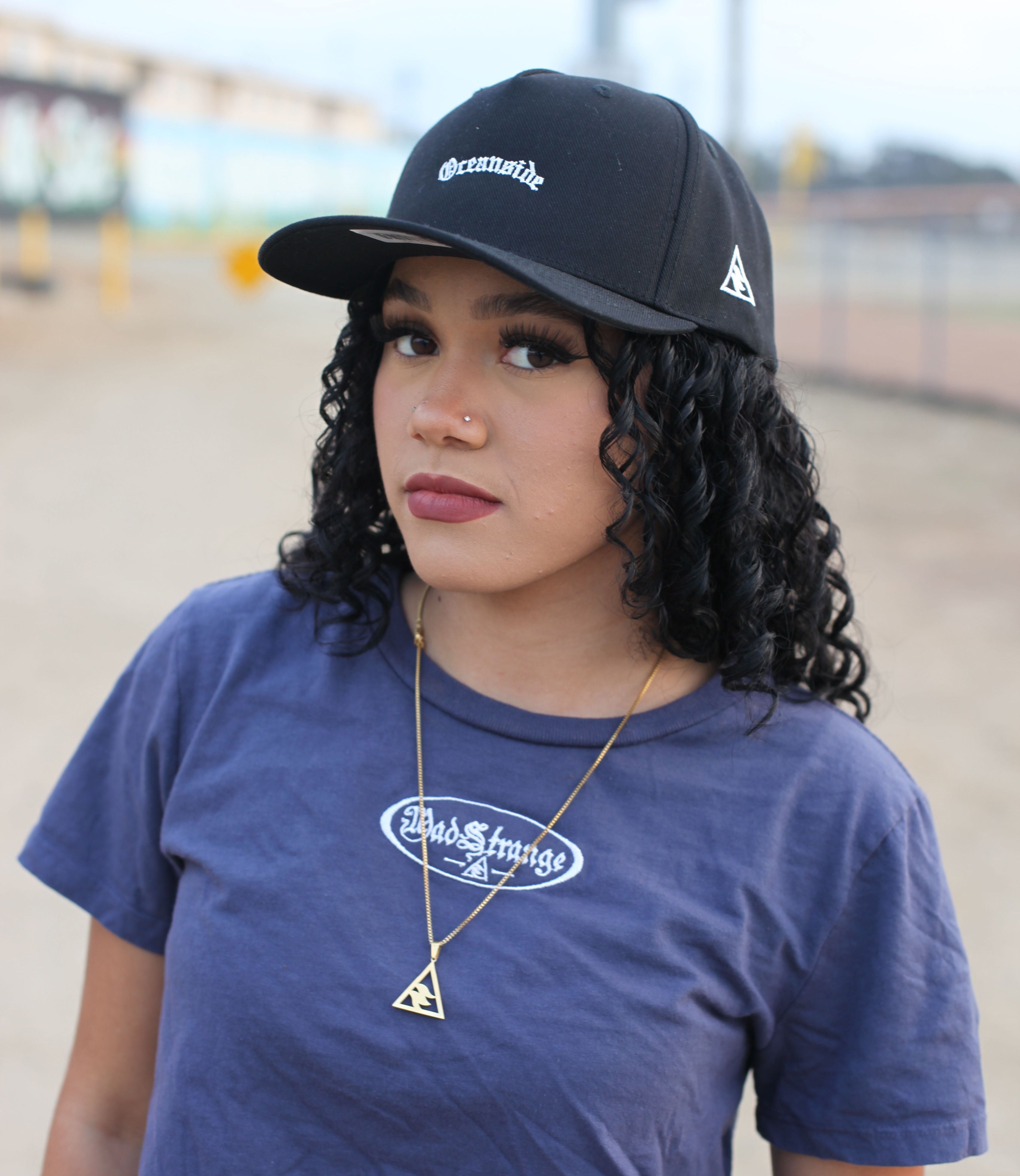 Oe Curve Oceanside Snapback (Black)