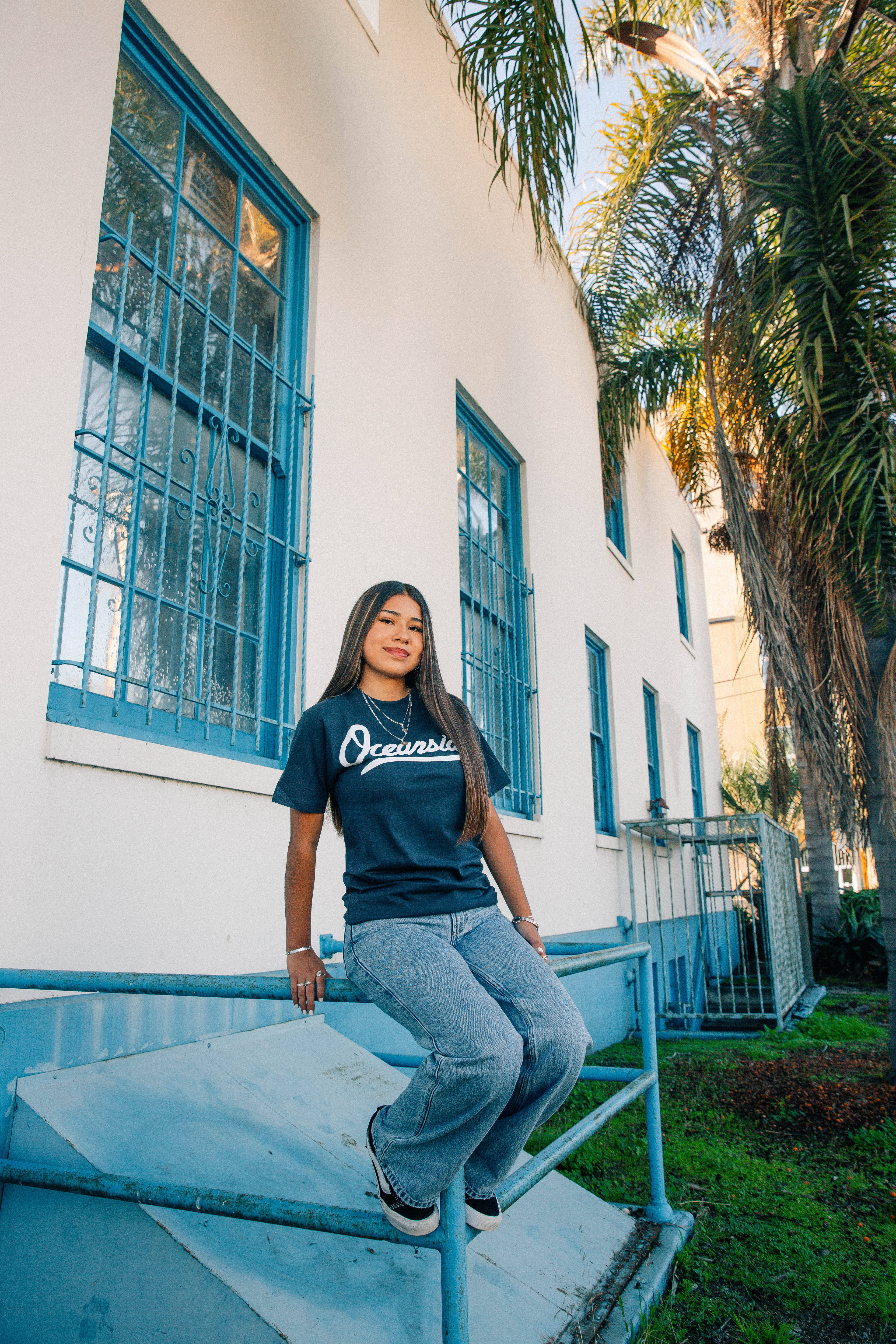 Oceanside Classic T-Shirt (Navy)