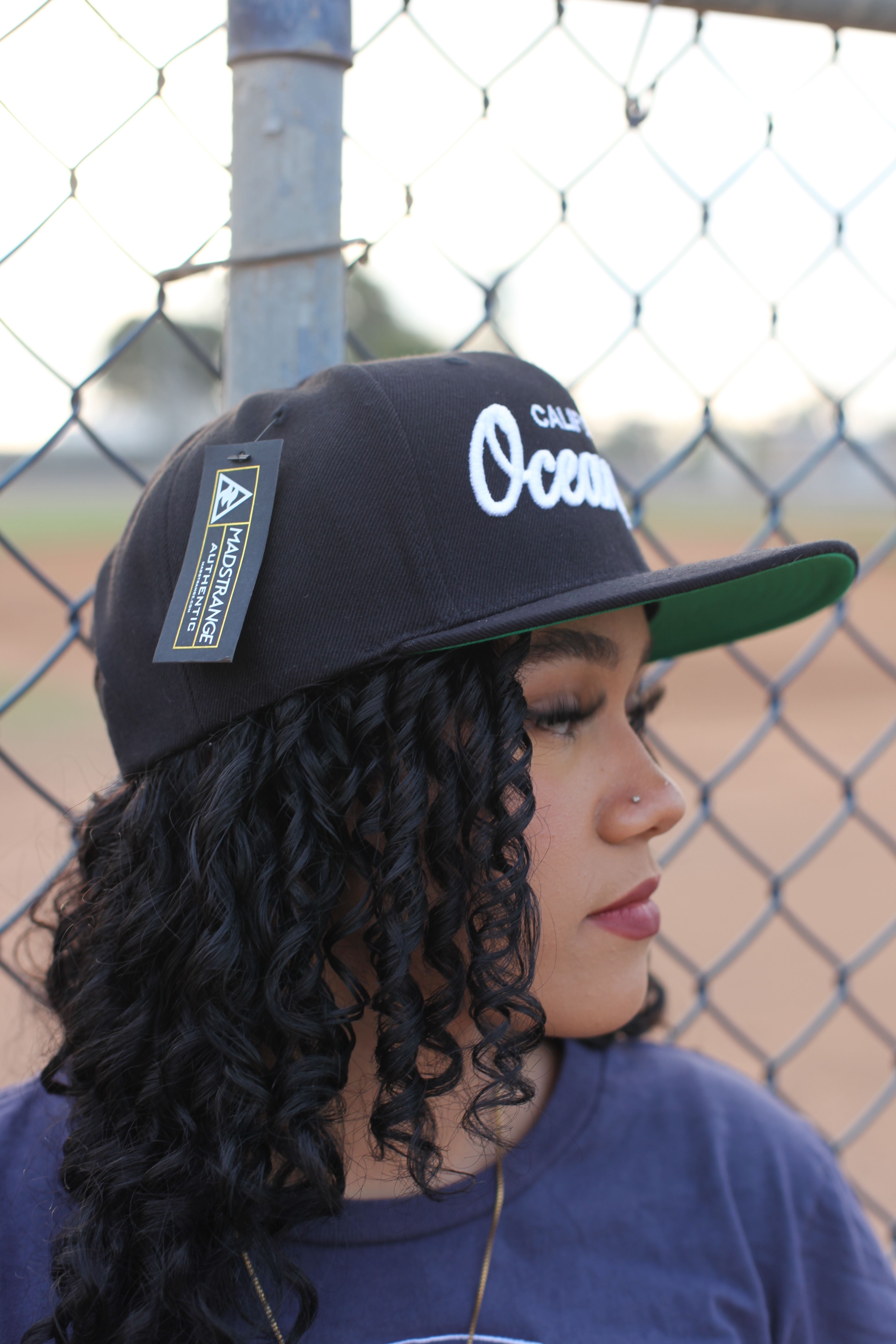 Cursive Classic Snapback (Black & White)