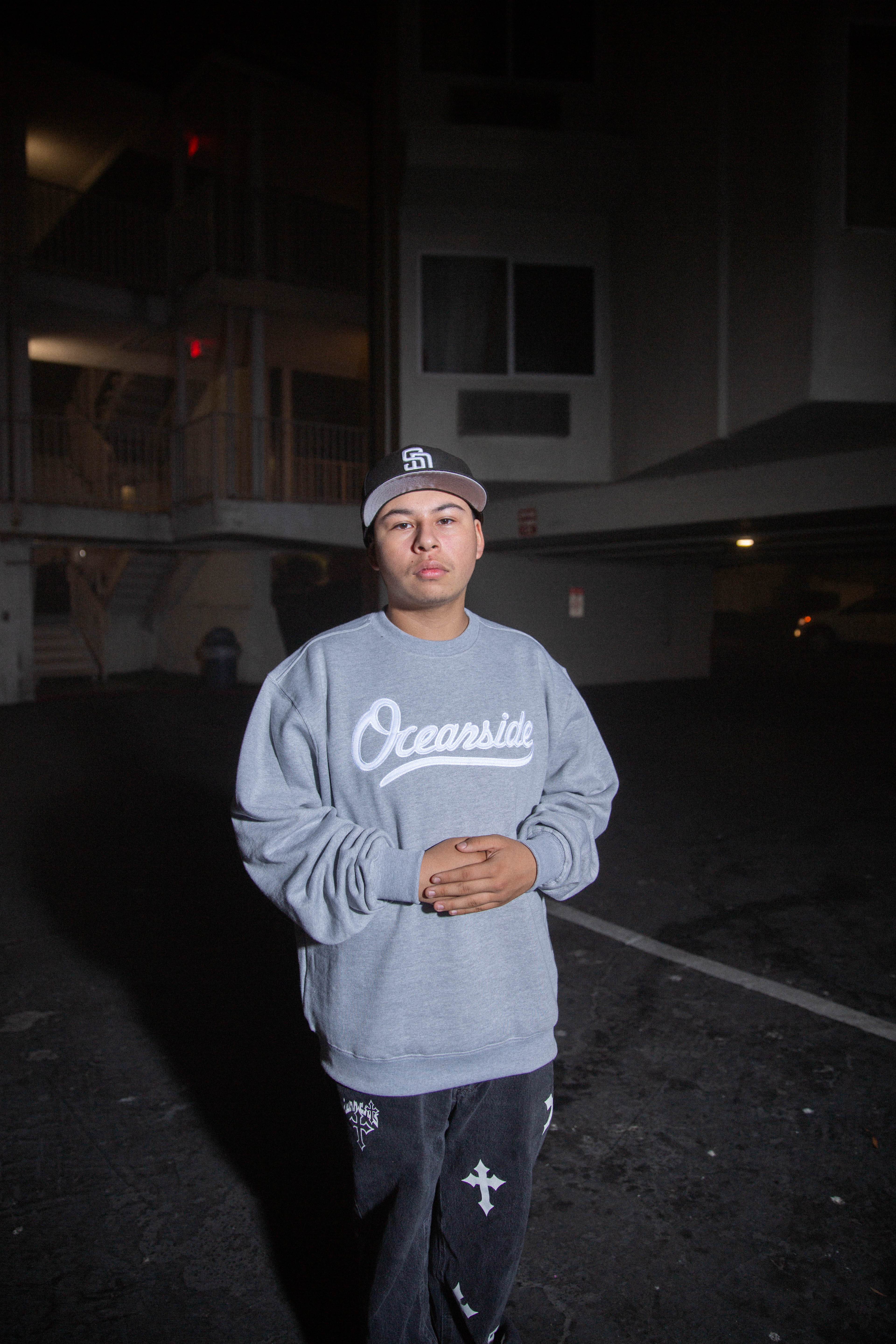 Pro 5 Classic Crewneck (Light Gray & White)