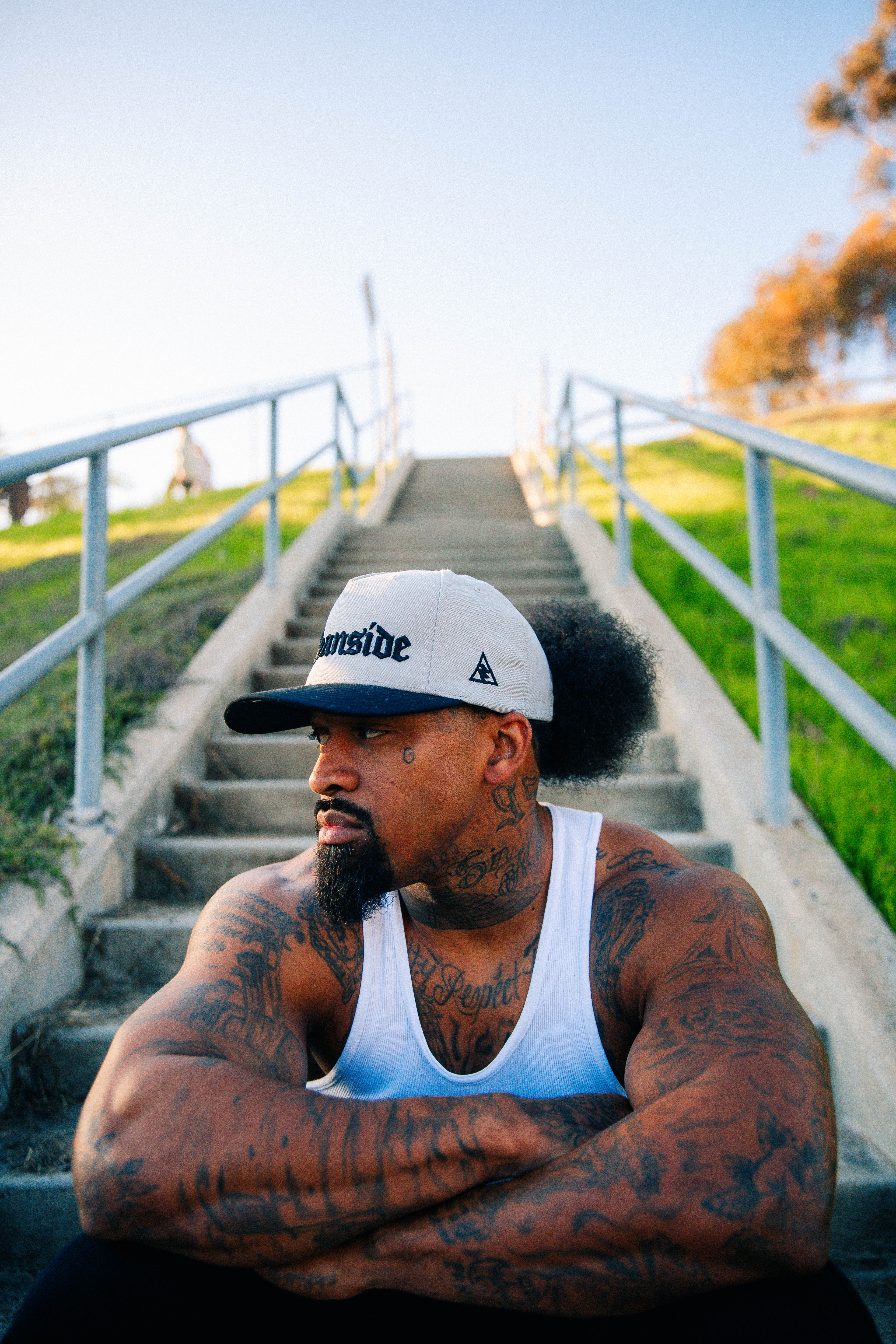 OE Oceanside Snapback Curved Bill (Grey and Black)