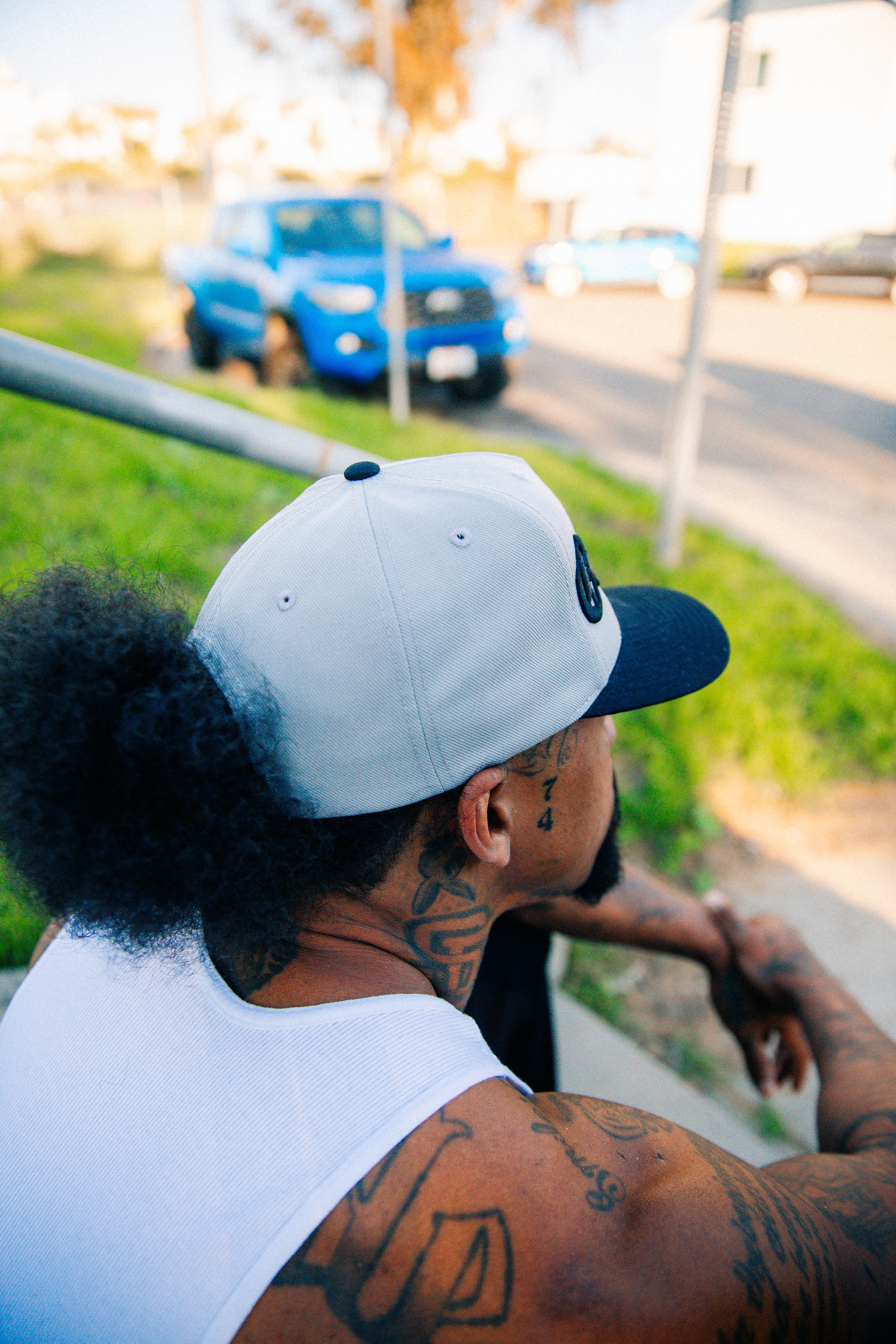 OE Oceanside Snapback Curved Bill (Grey and Black)