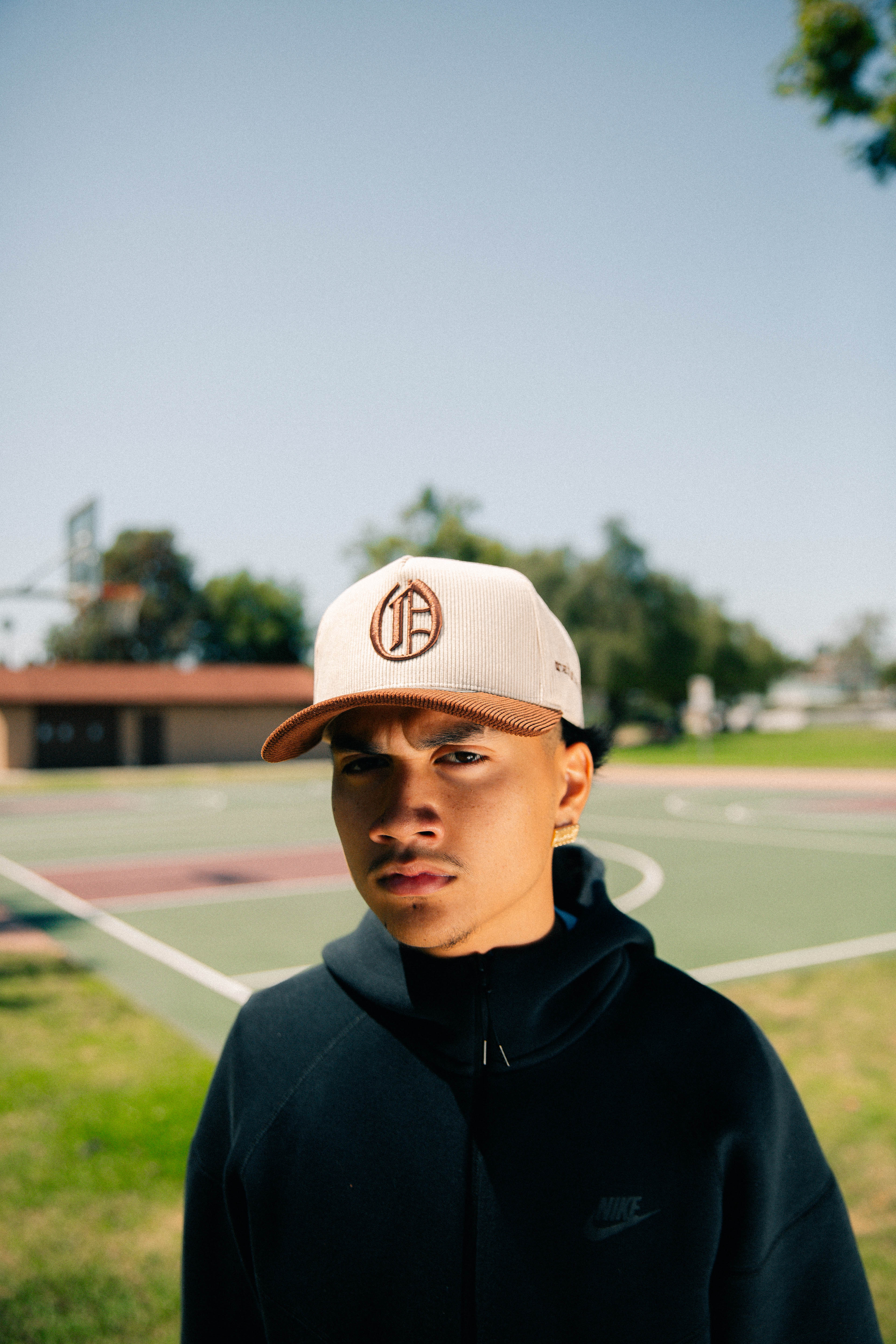 OOE Corduroy Hat (Beige/Brown)