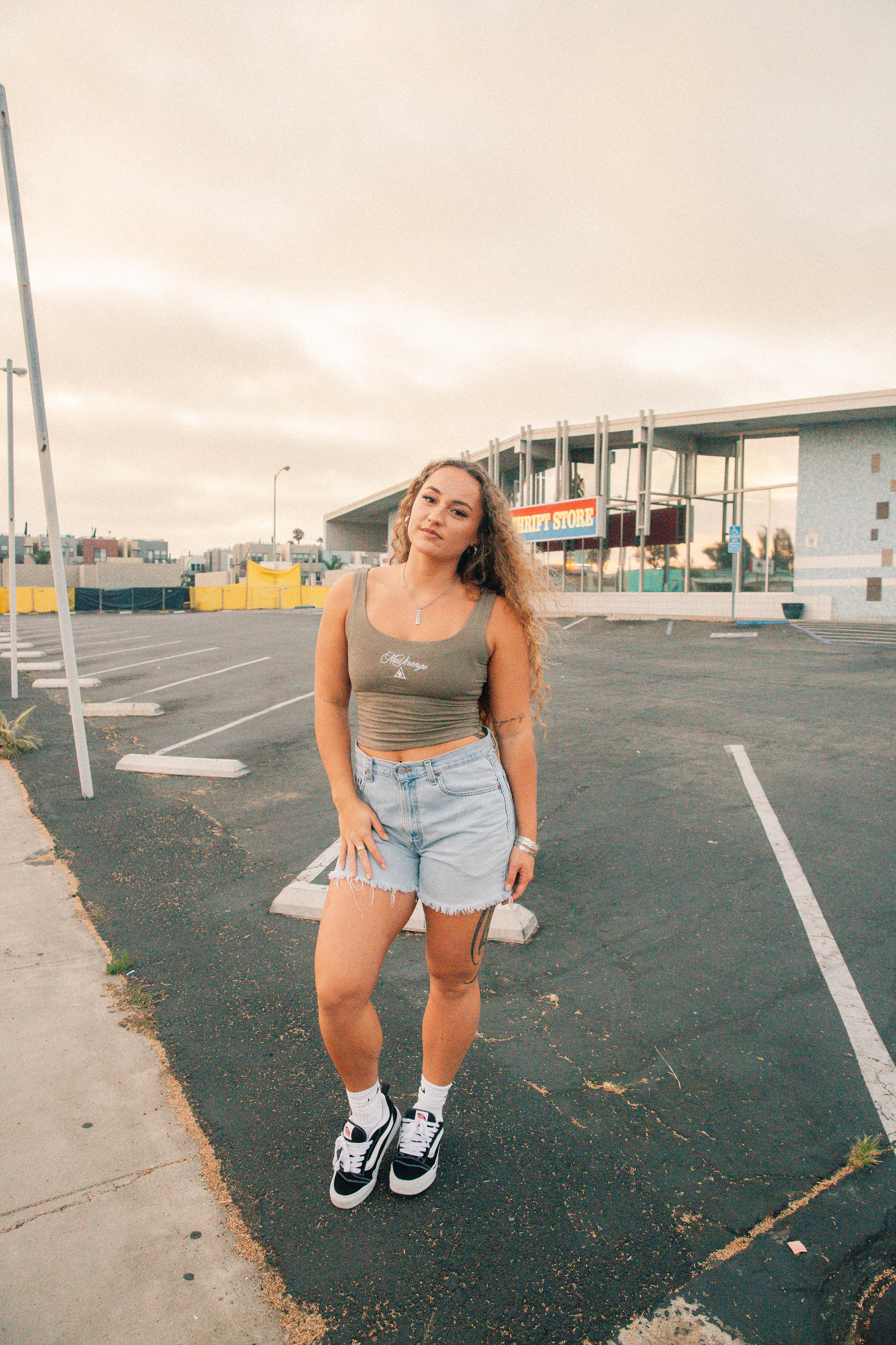 Tank Top Heart (Light Green)