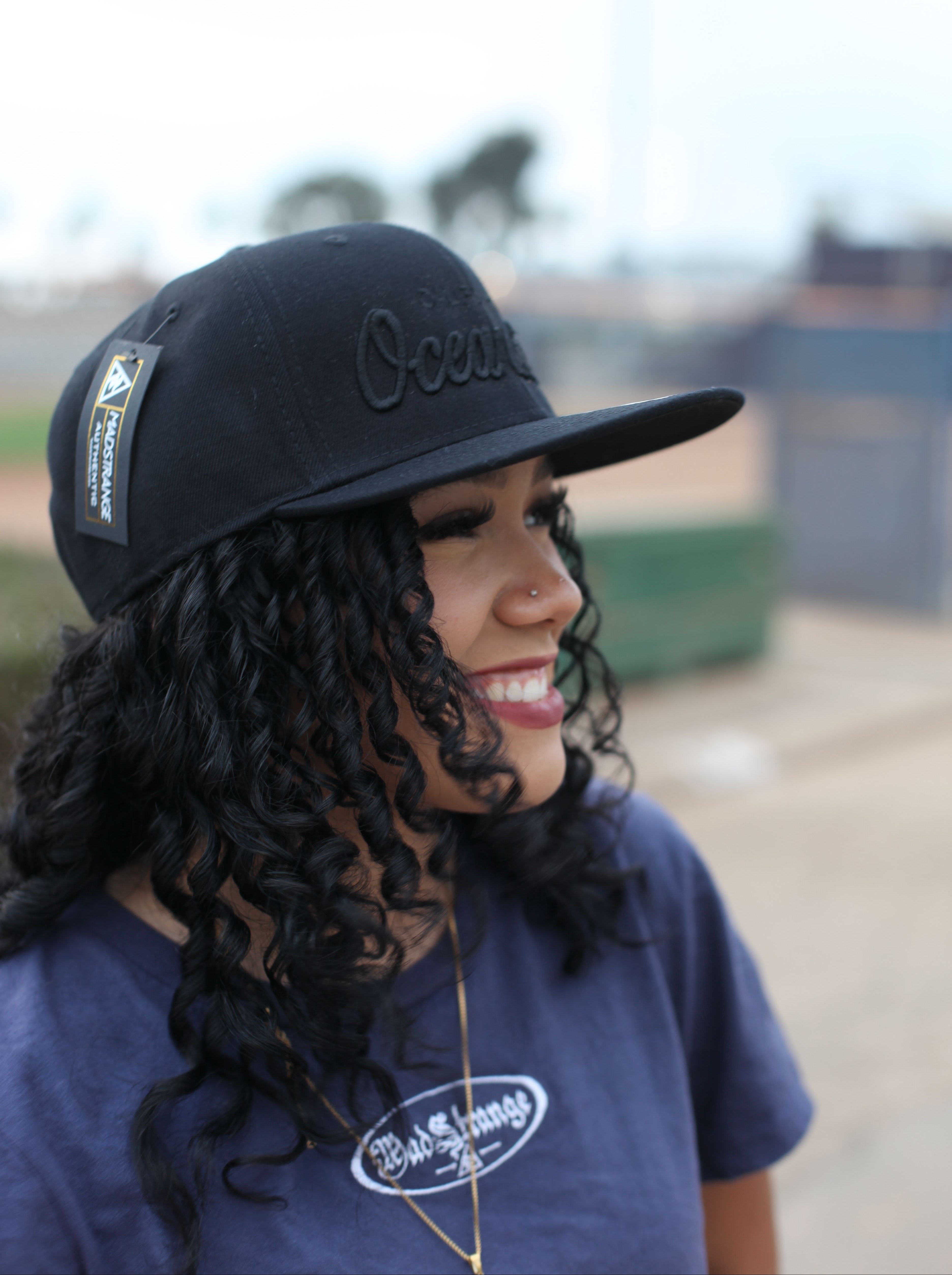 Cursive Classic Snapback (Black on Black)