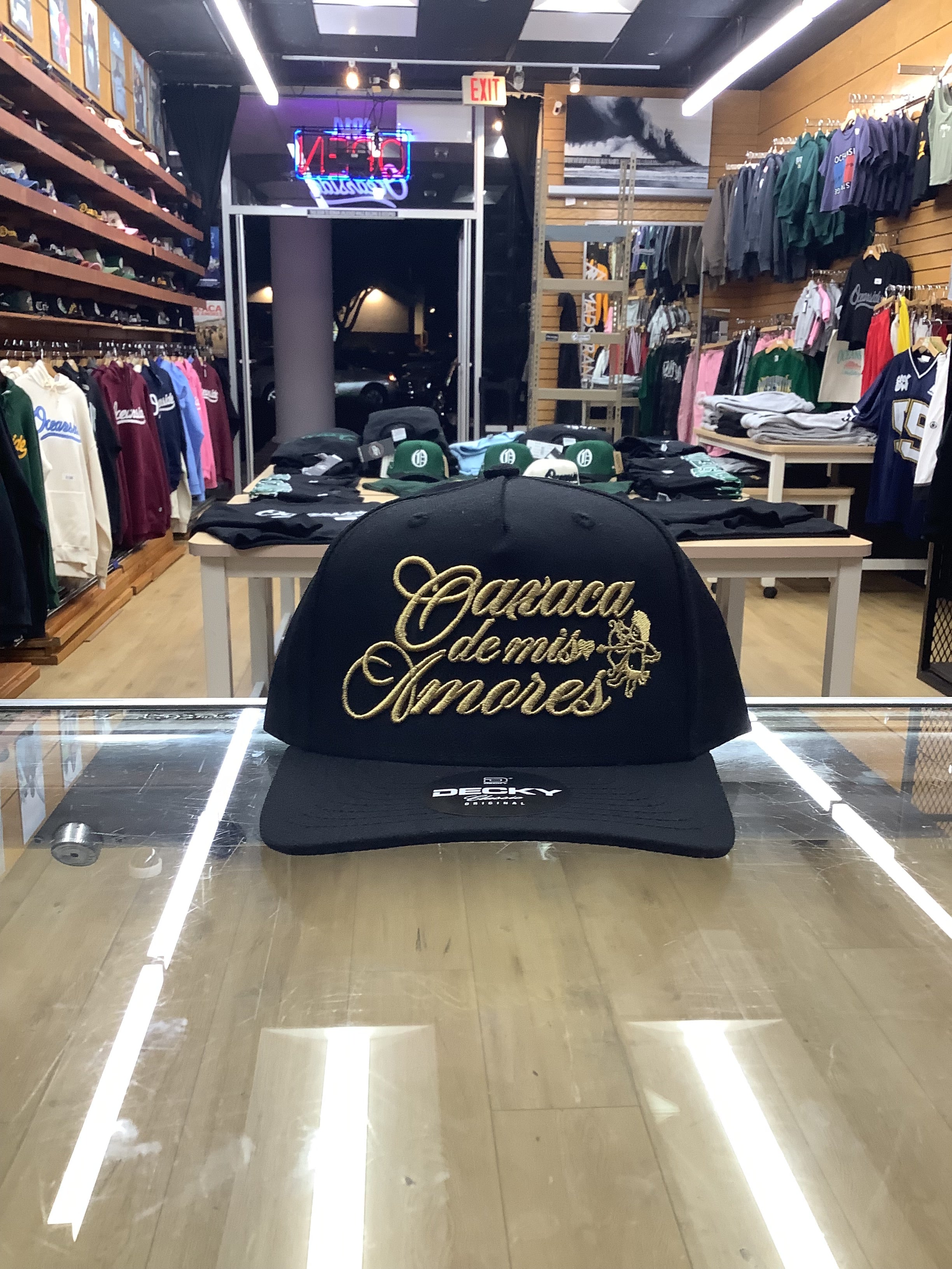 Oaxaca De Mis Amores Snapback (Black)