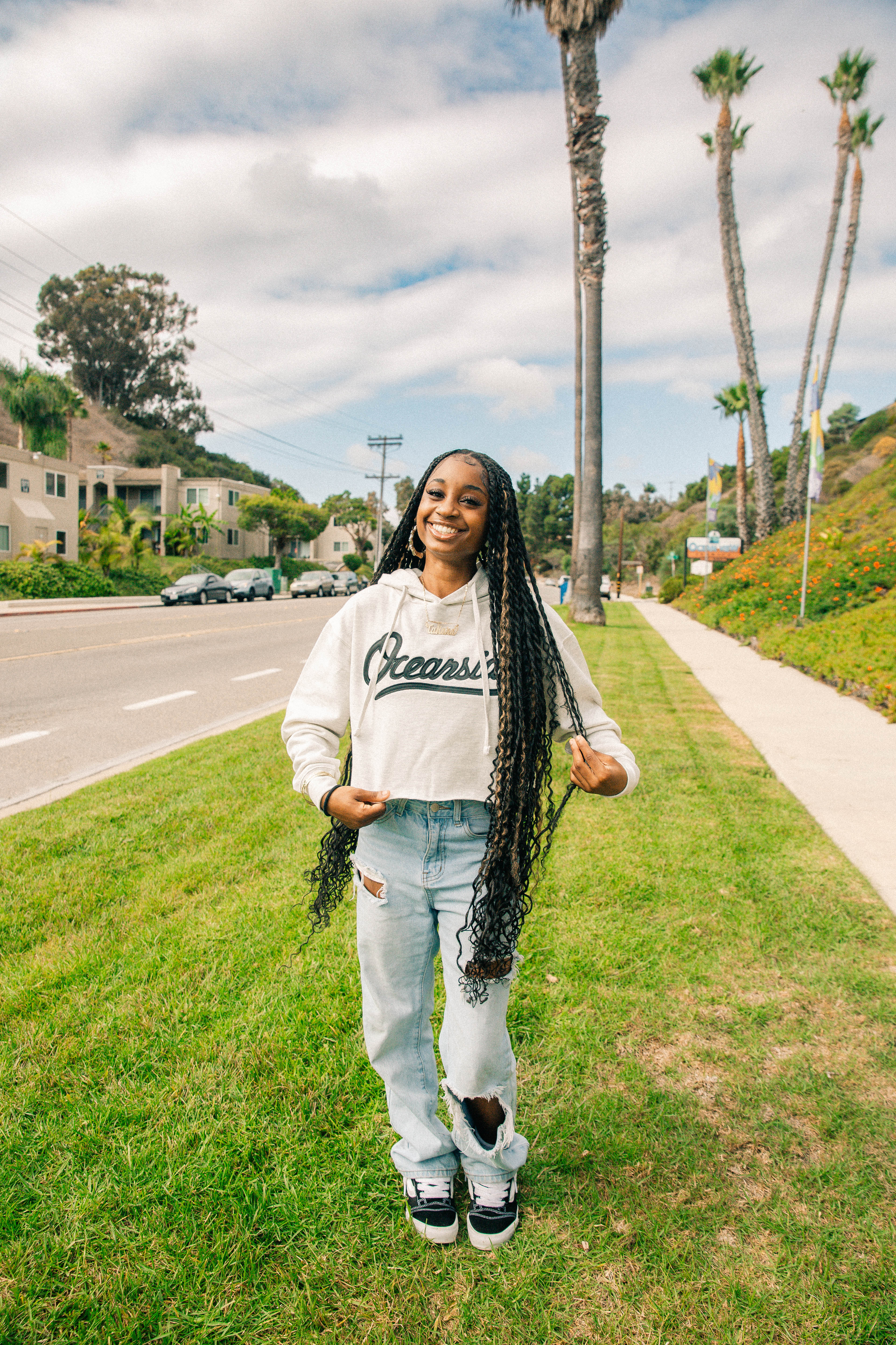 Classic Oceanside Crop Sweater (Oat/Black)