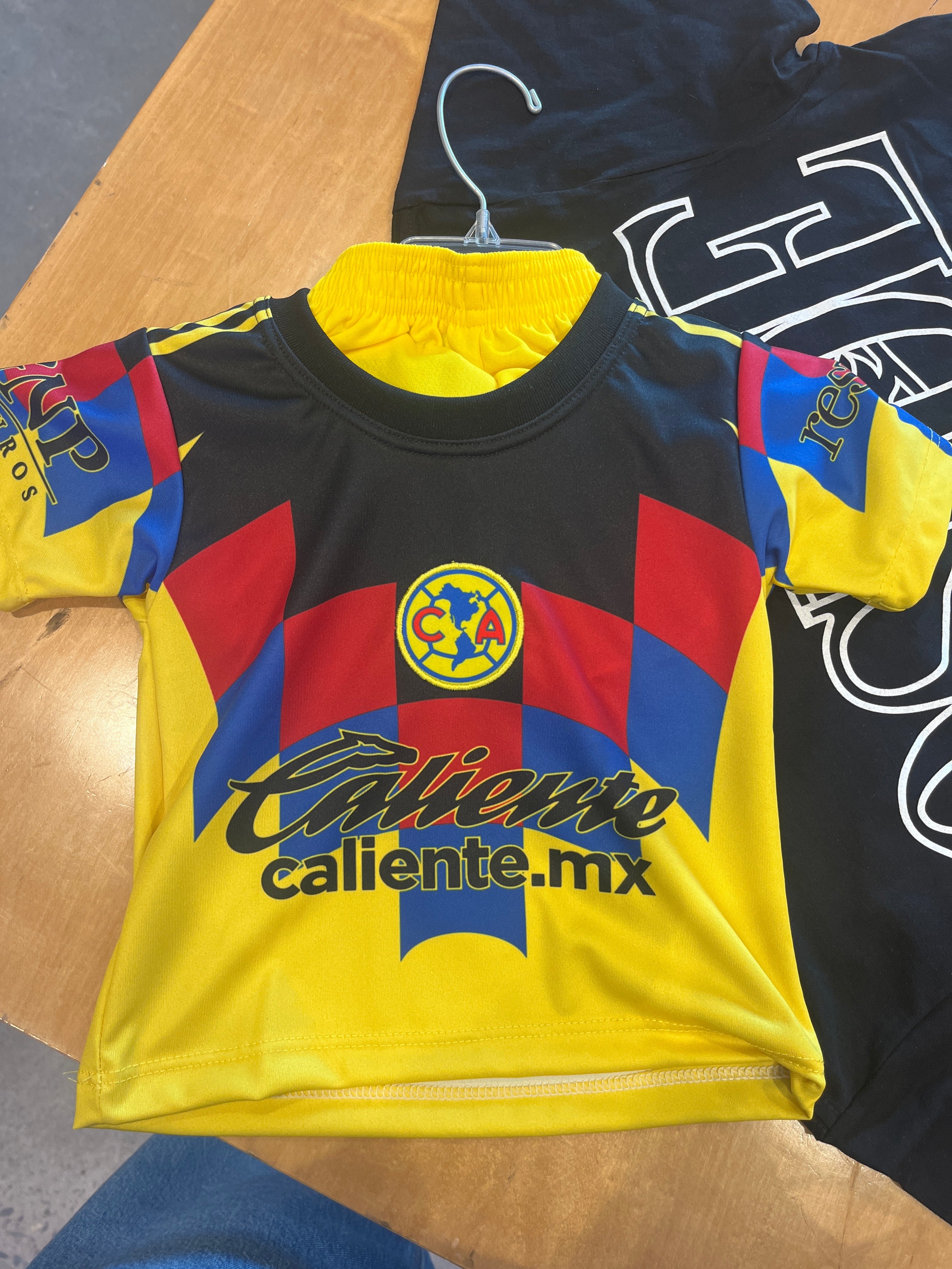 *YOUTH* Club América Uniform