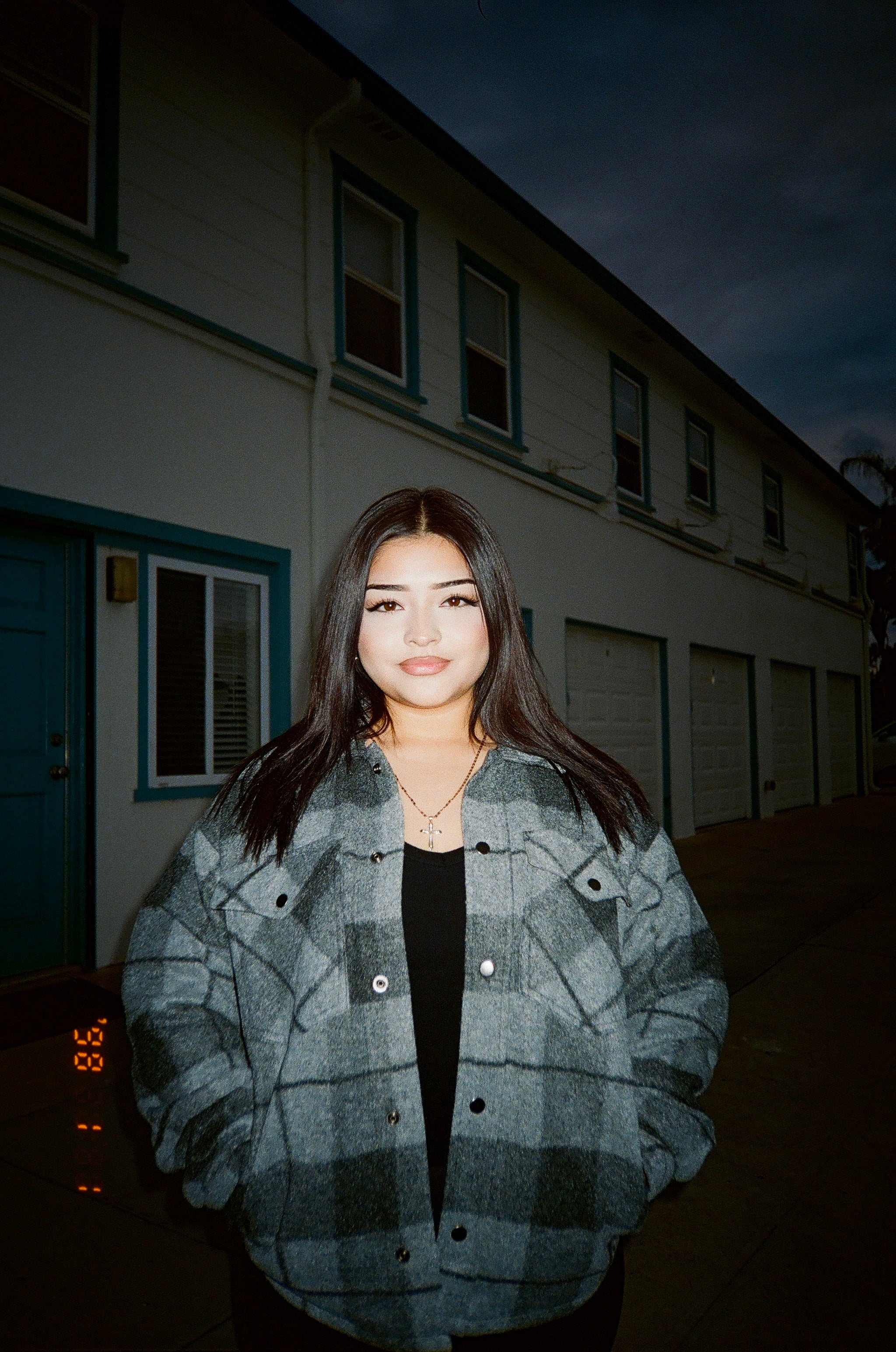 Flannel Jacket (Gray Pattern)